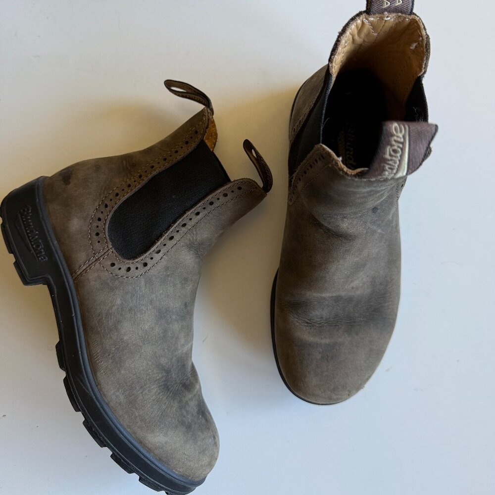 women's blundstone chelsea boots